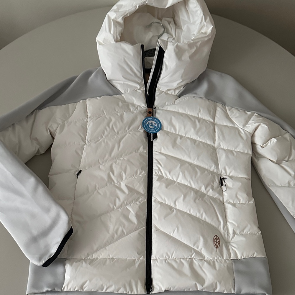 Stylish woman’s White and Gray Puffer Jacket